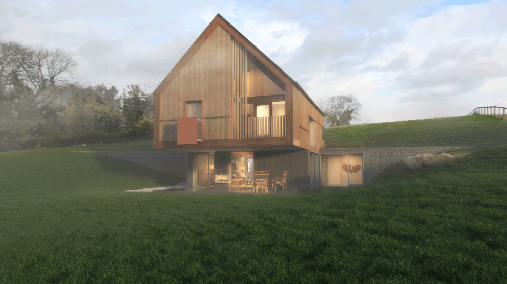Идея дизайна: двухэтажный, деревянный, коричневый частный загородный дом среднего размера в стиле кантри с двускатной крышей и черепичной крышей