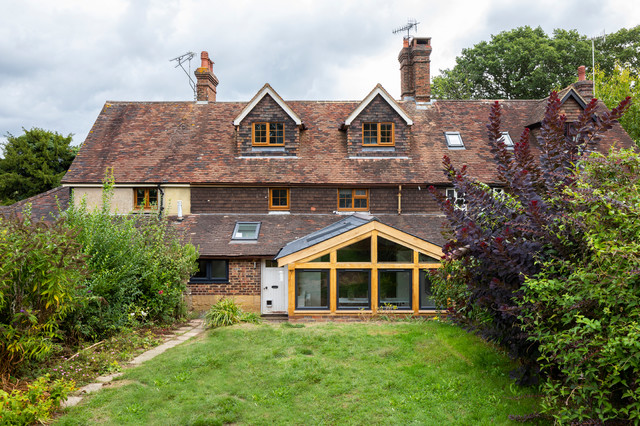 Houzz Tour: Midcentury Irish Cottage With Vintage Style