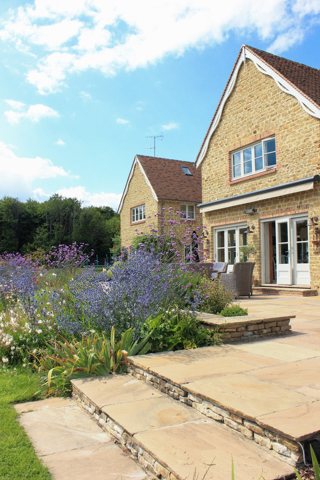 This is an example of a classic house exterior in Sussex.