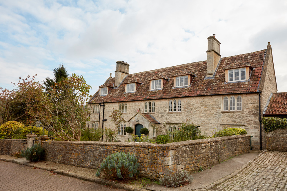 Inspiration for a traditional house exterior in Wiltshire.