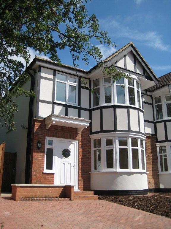 New Build, Extension & Loft Conversion North West London Classique Façade Londres par