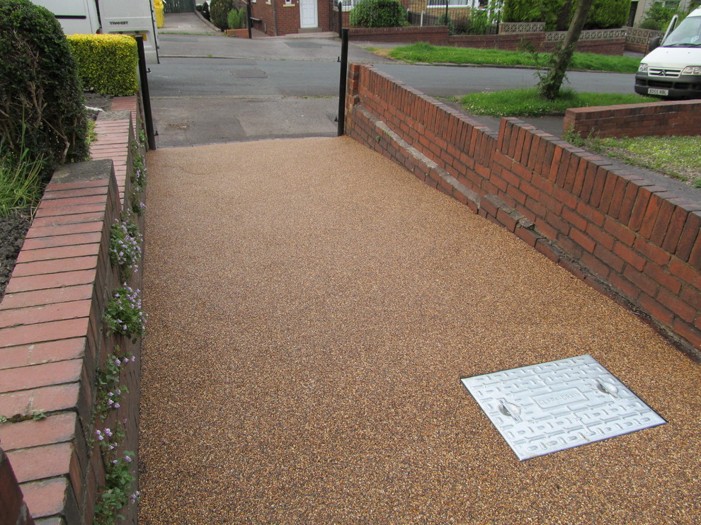 PEBBLE MAGIC RESIN BOUND PAVING DRIVES GRAVEL LEEDS WEST YORKSHIRE