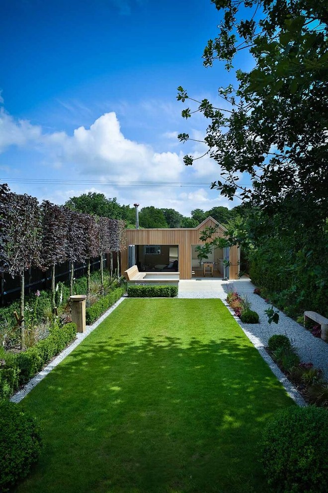 Contemporary house exterior in Buckinghamshire.
