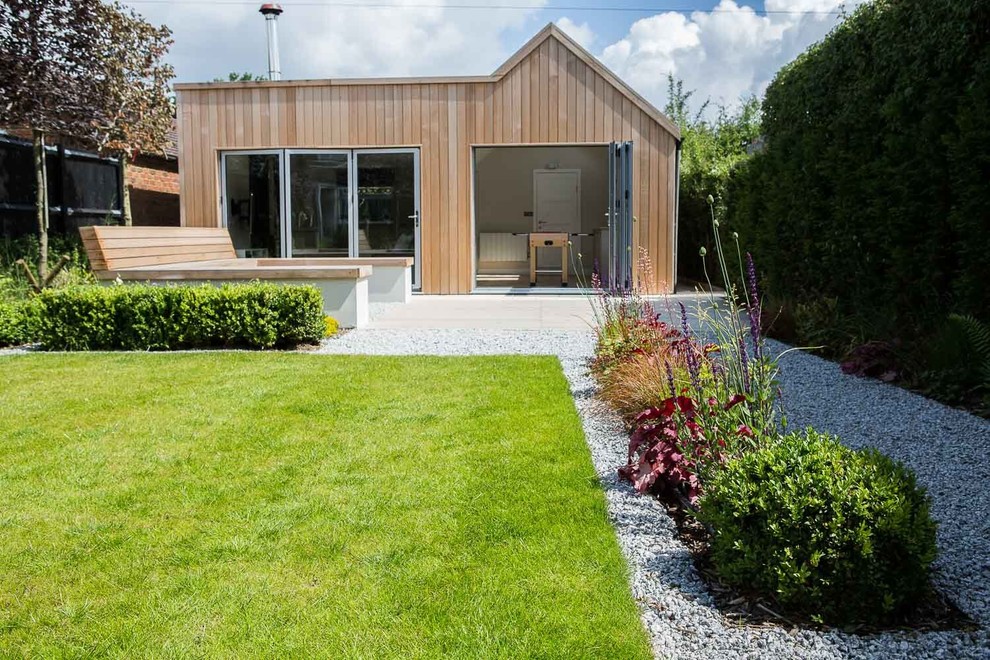 Design ideas for a contemporary house exterior in Buckinghamshire.