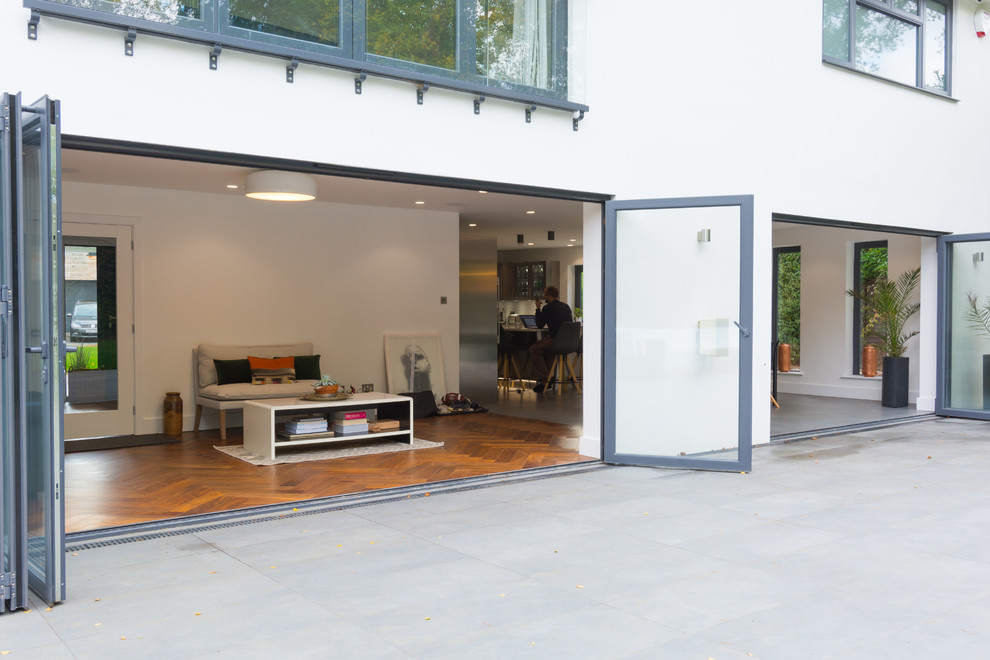 The Deerings, Harpenden Modern Exterior Hertfordshire by HBD