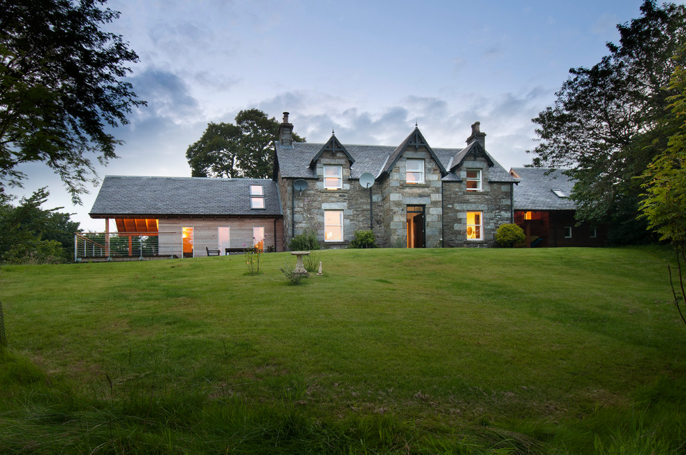 Tripney Contemporary House Exterior Other by McKenzie