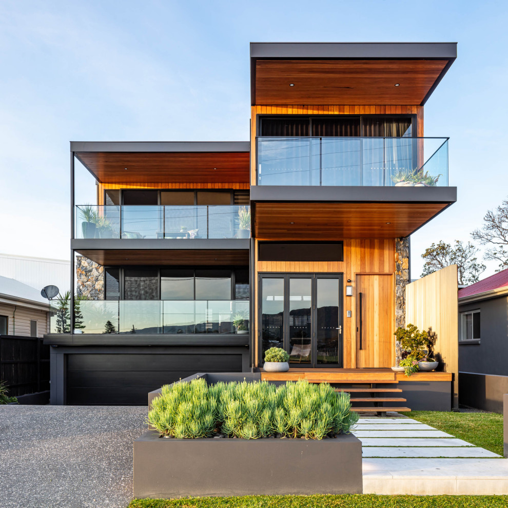 Trendy exterior home photo in Wollongong