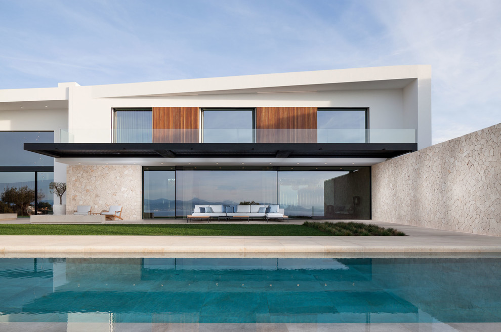 Example of a minimalist exterior home design in Palma de Mallorca