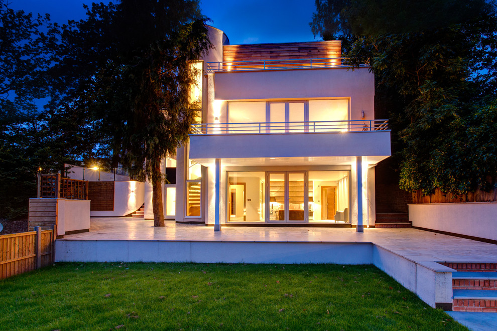 White House Modern Exterior Other by Guy Phoenix Luxury Homes