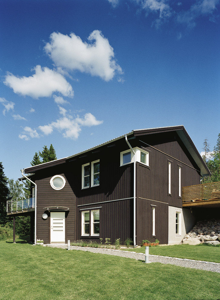 Ispirazione per la facciata di una casa scandinava