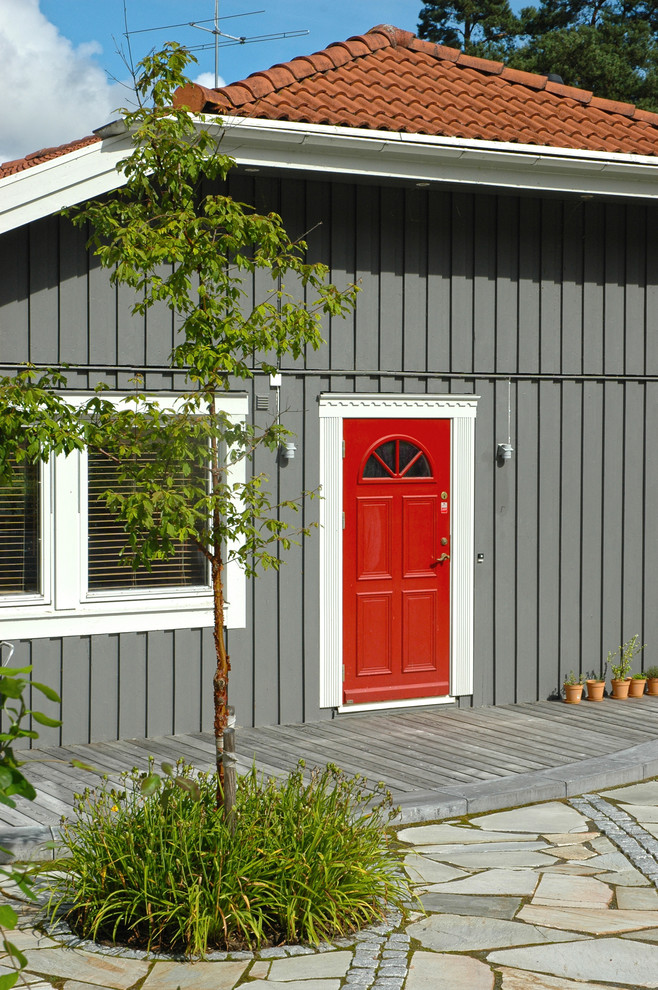 Aménagement d'une façade de maison scandinave.