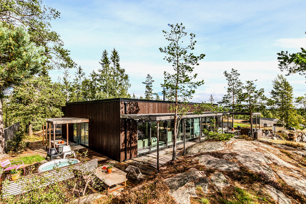 Идея дизайна: деревянный дом в скандинавском стиле