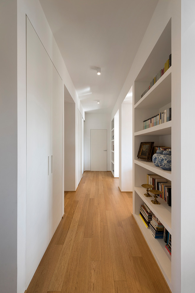 Inspiration for a mid-sized modern hallway remodel in Milan