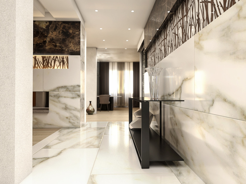 Идея дизайна: огромный коридор в стиле модернизм с разноцветными стенами, мраморным полом и белым полом