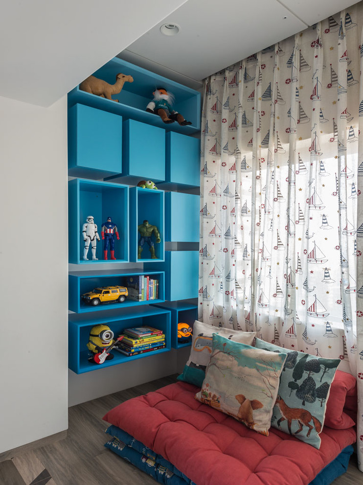 Modelo de dormitorio infantil de 1 a 3 años contemporáneo