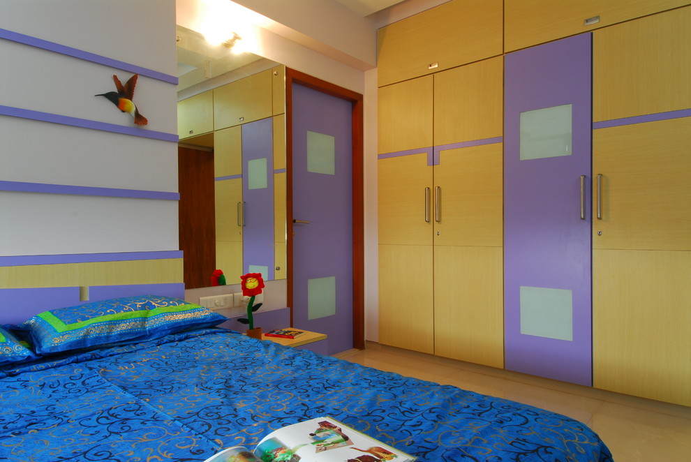 Photo of a contemporary kids' bedroom in Mumbai.