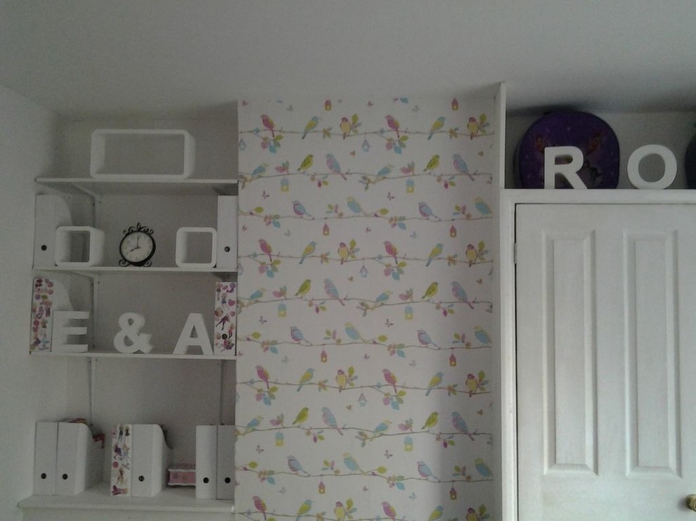 Example of a classic kids' room design in London