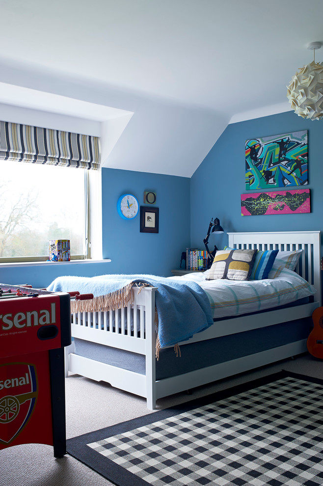 Inspiration for a contemporary kids' room remodel in London