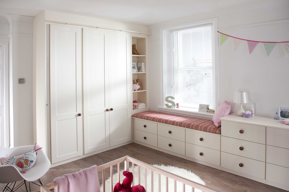 Photo of a contemporary kids' bedroom in West Midlands.