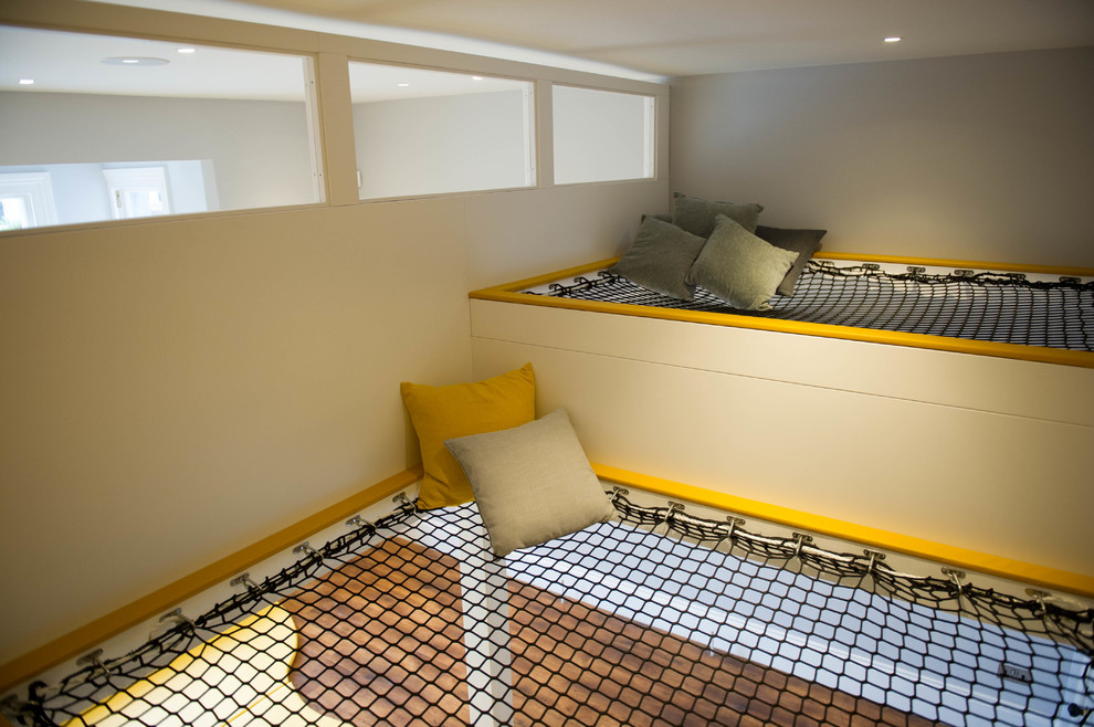 Example of a trendy kids' room design in Gloucestershire