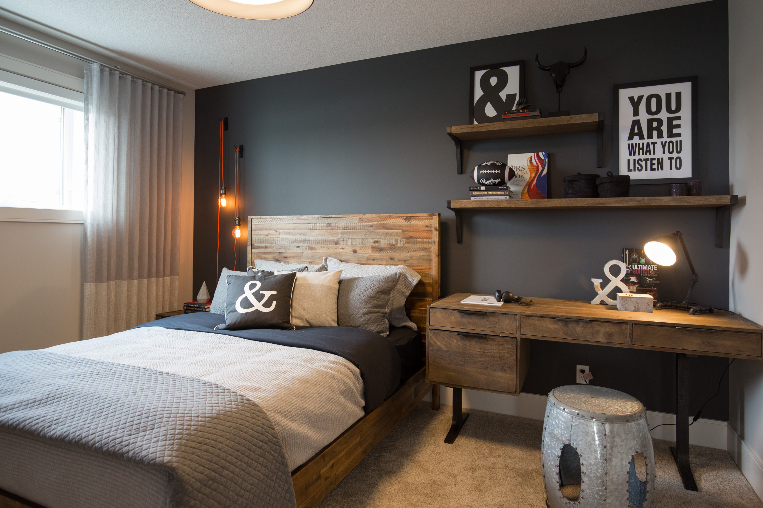 75 Kids' Bedroom with Black Walls Ideas You'll Love - October, 2023 | Houzz