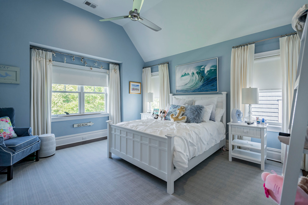 This is an example of a nautical kids' bedroom in New York.