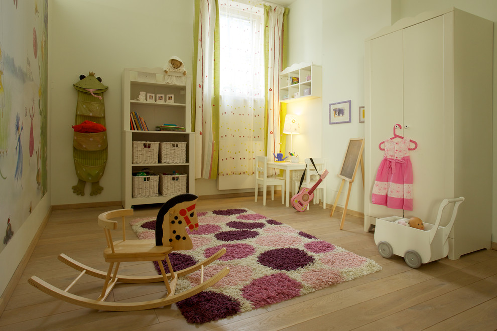 コンテンポラリースタイルのおしゃれな子供部屋の写真