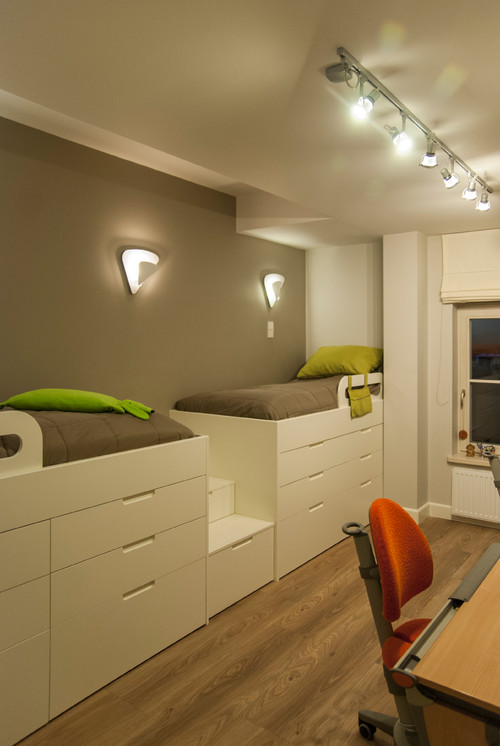 子供部屋のクローゼット収納アイデア Houzz ハウズ 子供部屋のクローゼット収納アイデア Houzz ハウズ