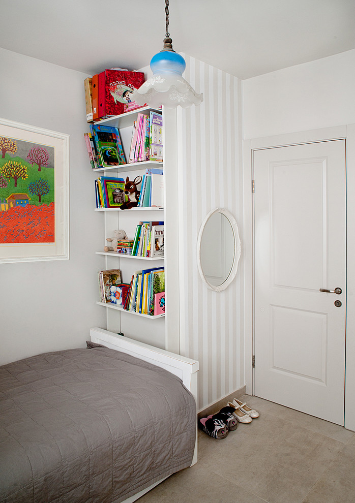 Inspiration for a contemporary kids' room remodel in Tel Aviv