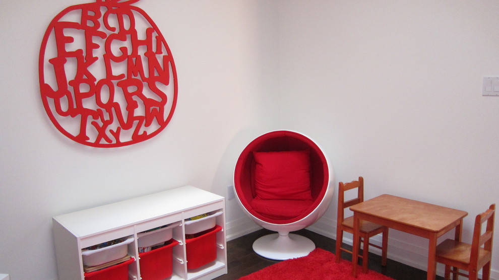 Inspiration for a contemporary kids' room remodel in Toronto