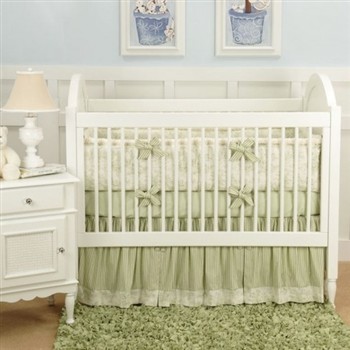 Design ideas for a traditional nursery in St Louis.