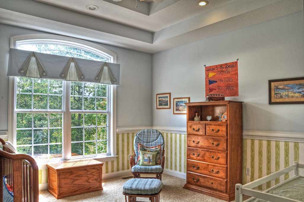 Idéer för vintage pojkrum kombinerat med sovrum, med blå väggar och heltäckningsmatta