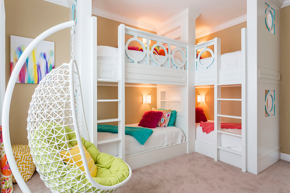 На фото: детская в стиле неоклассика (современная классика) с спальным местом, ковровым покрытием и бежевыми стенами для подростка, девочки