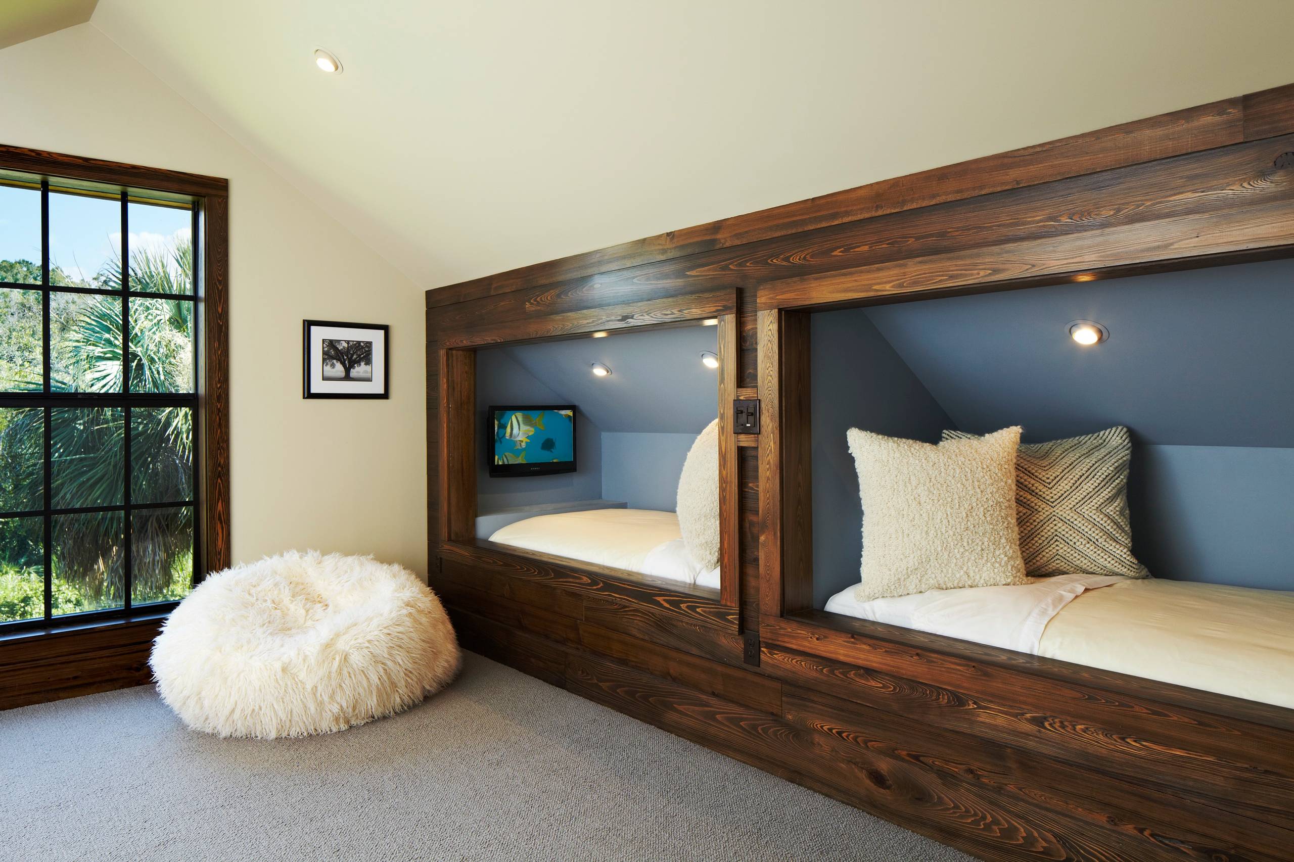 Bunk Bed Cubby Houzz, Cubby Bunk Bed