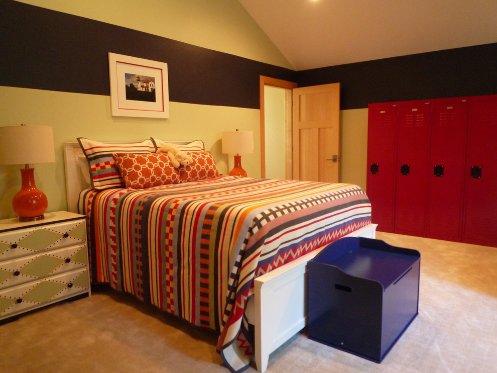 Large rustic children’s room for girls in Portland with multi-coloured walls and carpet.