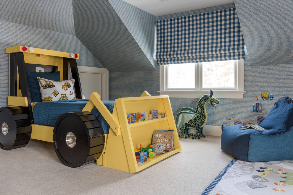 Пример оригинального дизайна: детская в стиле неоклассика (современная классика) с спальным местом, синими стенами, ковровым покрытием и бежевым полом