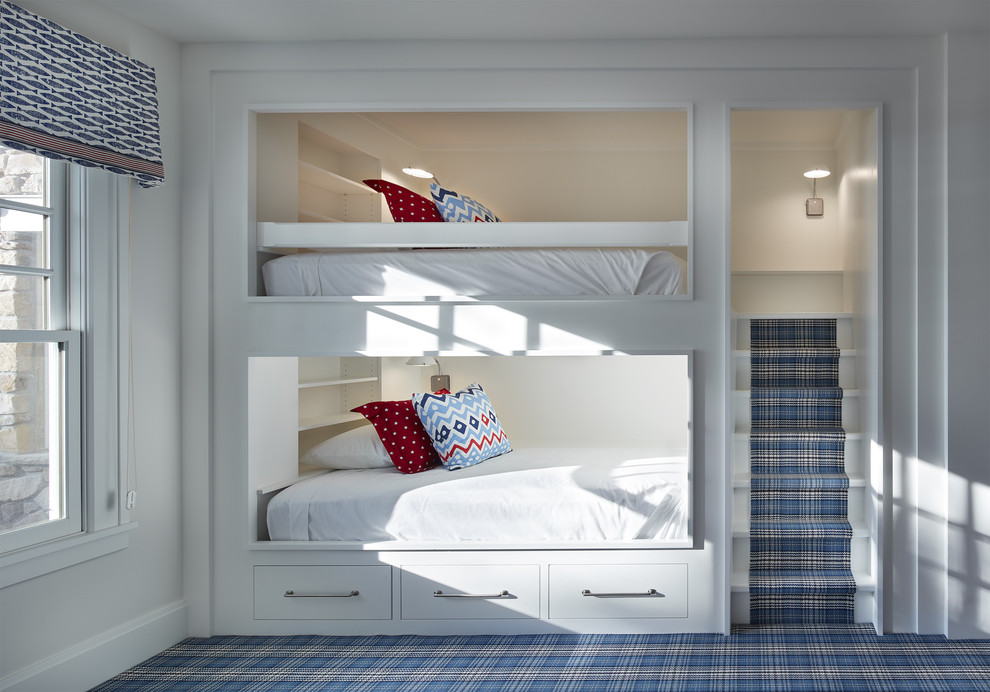 Ejemplo de dormitorio infantil de 4 a 10 años marinero grande con moqueta, paredes grises y suelo azul