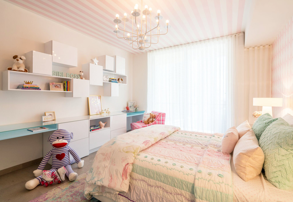 Photo of a contemporary kids' bedroom in Miami.