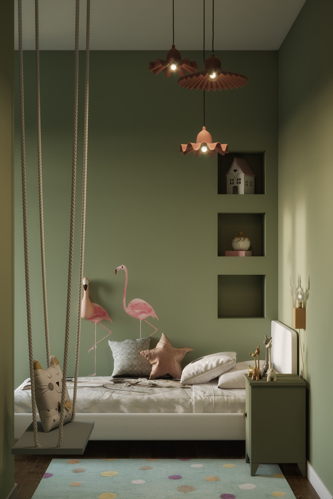 Immagine di una piccola cameretta per bambini contemporanea con pareti verdi, pavimento in bambù e pavimento marrone