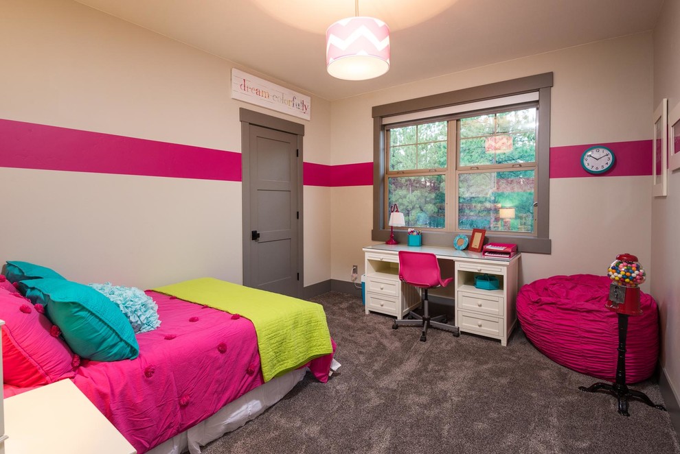На фото: детская в стиле неоклассика (современная классика) с спальным местом, бежевыми стенами, ковровым покрытием и серым полом для подростка, девочки с