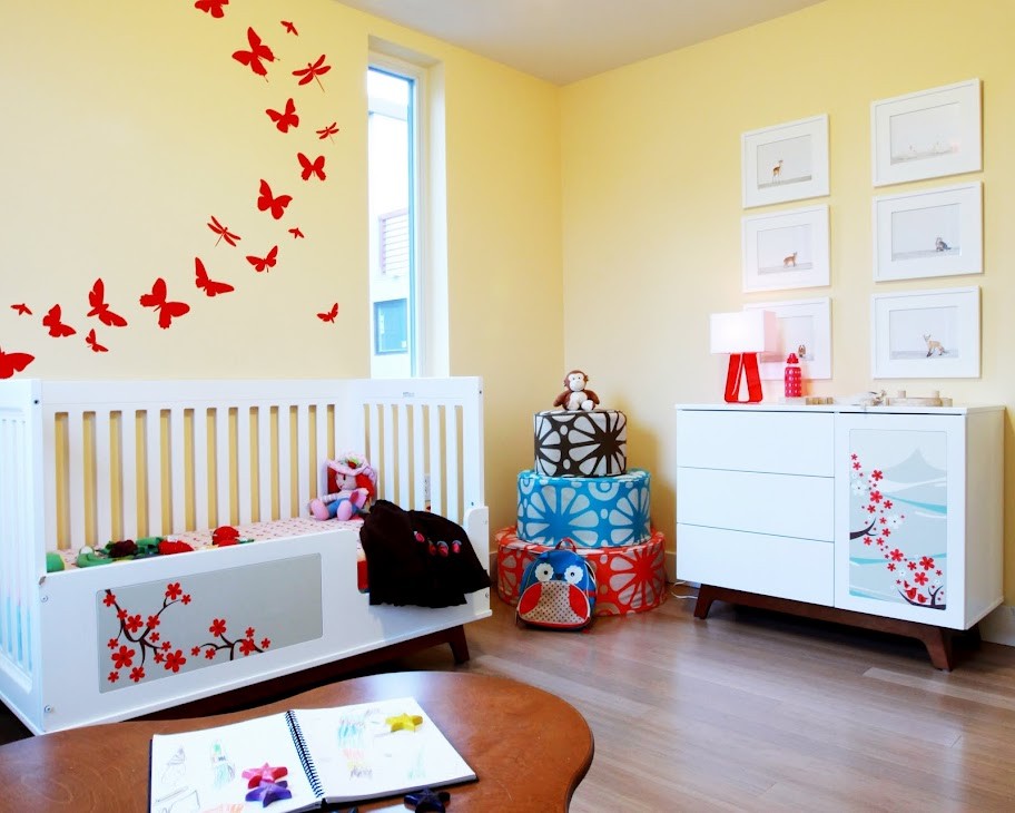 This is an example of a contemporary kids' bedroom in San Francisco.