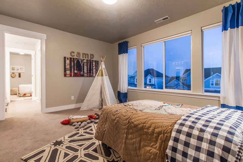 This is an example of a classic kids' bedroom in Salt Lake City.