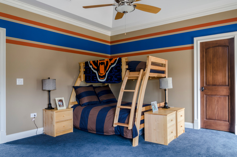 Modelo de dormitorio infantil de 4 a 10 años tradicional de tamaño medio con paredes multicolor y moqueta