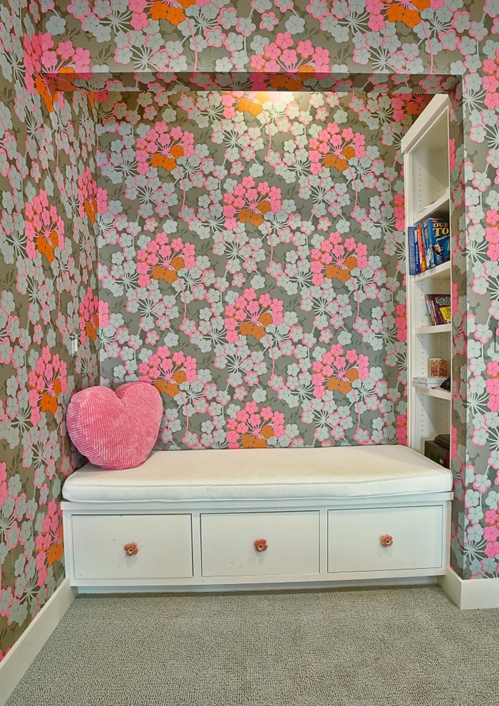 Inspiration for a transitional kids' room remodel in Austin