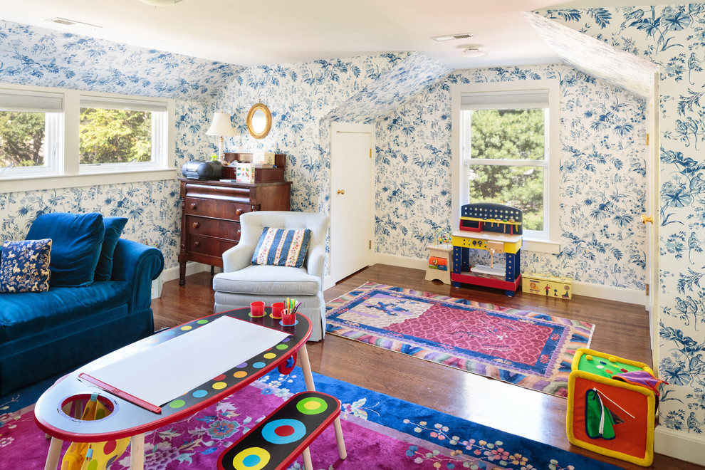 Diseño de dormitorio infantil de 4 a 10 años clásico con paredes multicolor