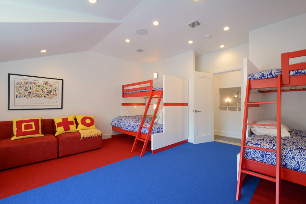 Ejemplo de dormitorio infantil de 4 a 10 años contemporáneo con paredes blancas y moqueta