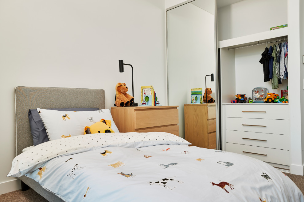 Inspiration for a contemporary kids' room remodel in Sydney