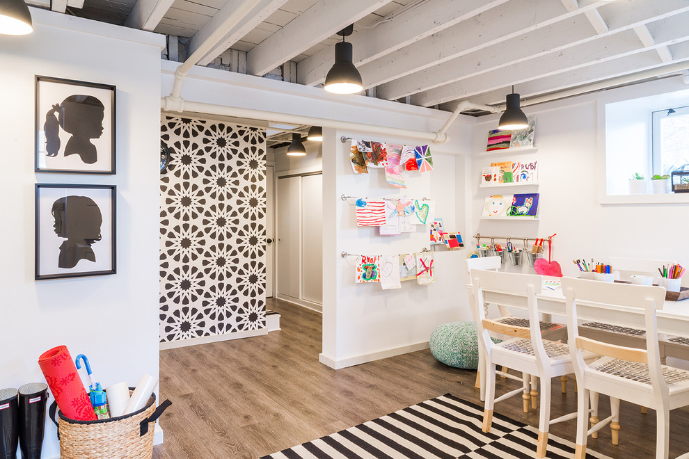 Example of a trendy kids' room design in Boston