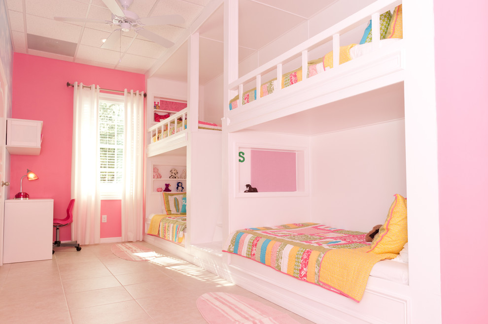 This is an example of a bohemian kids' bedroom in Tampa.