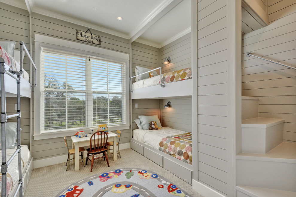 Idées déco pour une chambre d'enfant de 4 à 10 ans campagne avec un mur gris, moquette et un lit superposé.